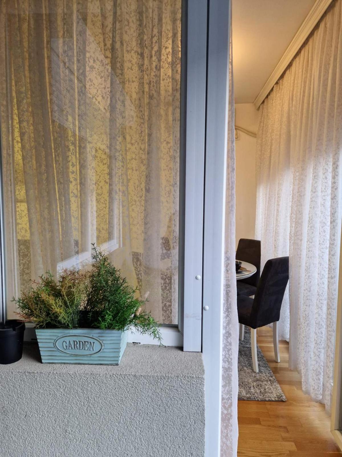 Kamche Lux Apartment Skopje Esterno foto